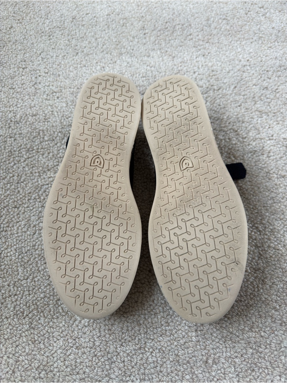 Women’s Black Mary Jane Espadrille Flats - Picture 5 of 6